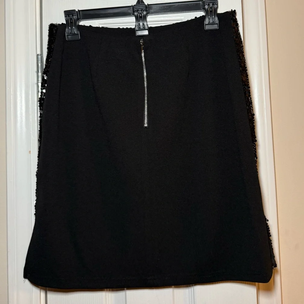 SOLD - Picture 4 of 8